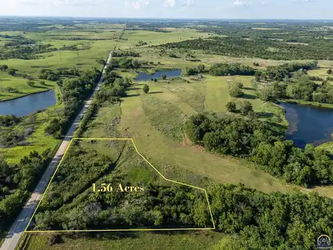 SW Hoch RD, Topeka, KS 66610