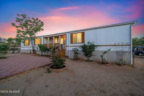 1074 N White Oak Place, Oracle, AZ 85623