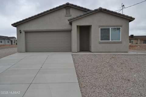 1827 Via Nueva Zelandia, Rio Rico, AZ 85648