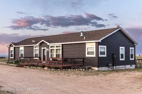 26 MERRIMAC Trail, Boulder, WY 82923