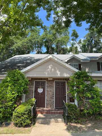 2738 W Tharpe Street unit: 902, Tallahassee, FL 32303