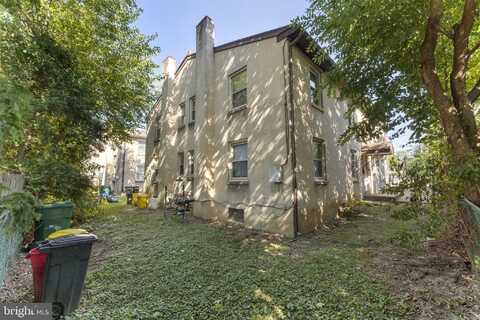 243 B ROESCH AVENUE, ORELAND, PA 19075