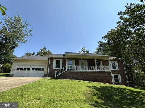 8332 HILLTOP AVENUE, VIENNA, VA 22182