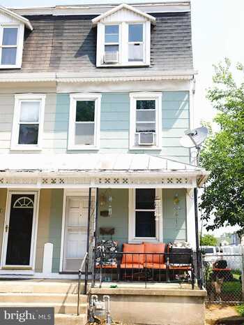 1609 STANTON STREET, YORK, PA 17404