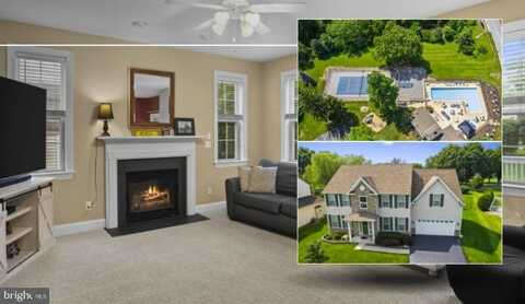 211 WHITE OAK CIRCLE, LEBANON, PA 17042