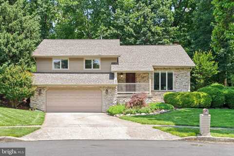 136 BRIARWOOD COURT, CAMP HILL, PA 17011