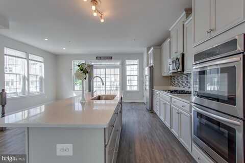 7120 FIRWOOD LANE, LANDOVER, MD 20785
