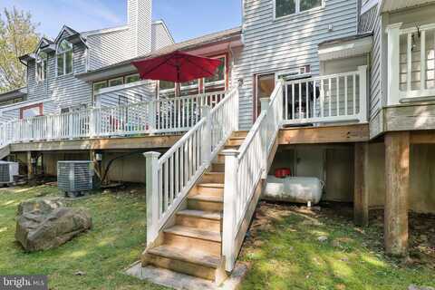 78 LAURELWOODS DRIVE, LAKE HARMONY, PA 18624