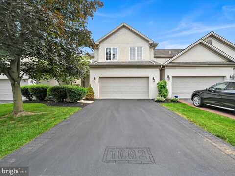 1082 STILLWOOD CIRCLE, LITITZ, PA 17543