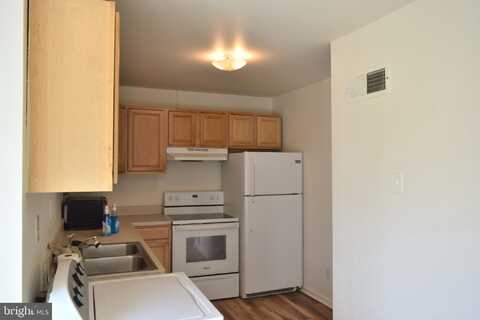 106 HUGHEY COURT, FREDERICKSBURG, VA 22401