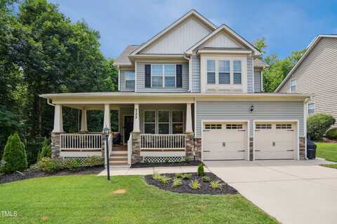 733 Bluffcreek Drive, Fuquay Varina, NC 27526