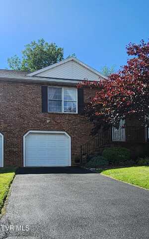 312 Old Franklin Place, Jonesborough, TN 37659