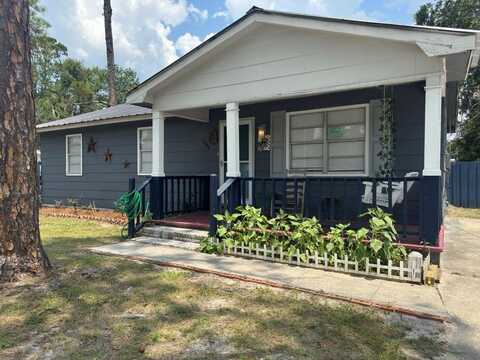 1004 Bethune Drive, Valdosta, GA 31601