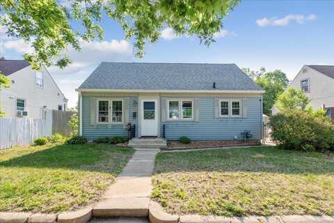 236 Boston Avenue, Waterloo, IA 50703