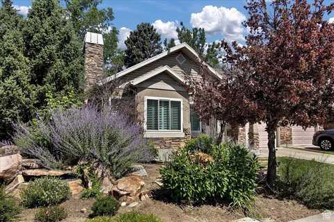 609 E CLEARWATER S, Layton, UT 84041