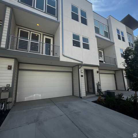 597 N NICHOLE, Farmington, UT 84025