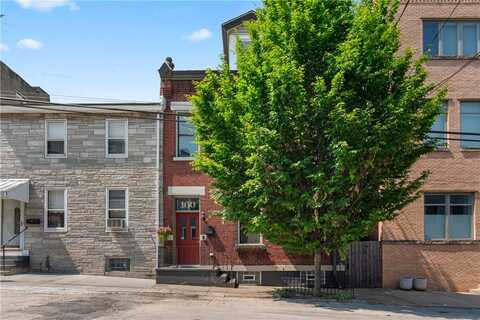 160 45th Street, Lawrenceville, PA 15201