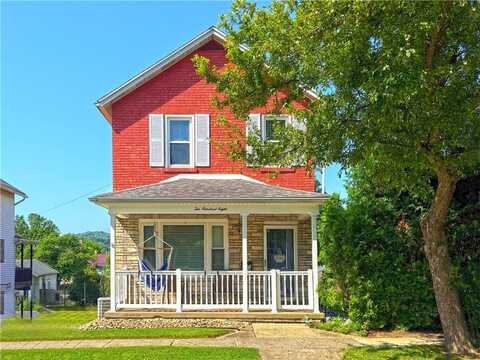 208 Beale Ave, Leechburg, PA 15656