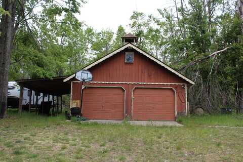 4188 Centerline Road, Lewiston, MI 49756