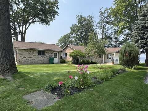 802 Houghton View Drive, Prudenville, MI 48651