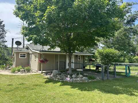 4910 Sleepy Hollow Court, Roscommon, MI 48653