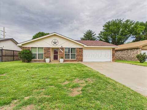 1409 BAILEY Avenue, Dumas, TX 79029