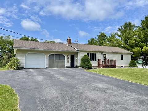 15 Spruce Street, Champlain, NY 12919