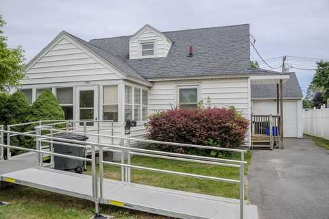 4822 S Catherine Street, Plattsburgh, NY 12901