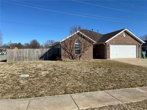 770 Dogwood ST, Centerton, AR 72719