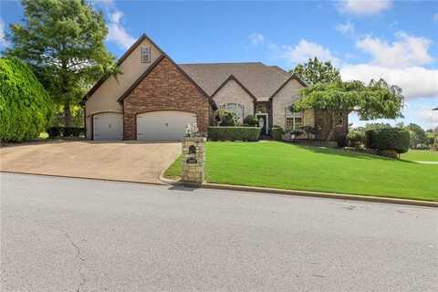 1903 Daly DR, Harrison, AR 72601