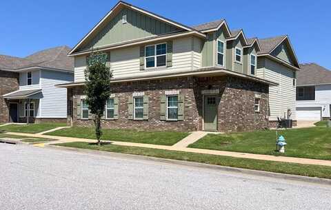 4110 & 4112 W Sardinia WY, Fayetteville, AR 72704