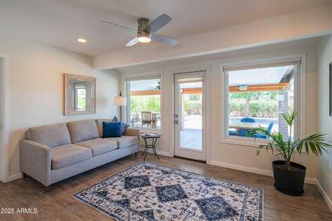 10011 W PRAIRIE HILLS Circle, Sun City, AZ 85351
