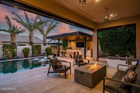 9255 W LOS GATOS Drive, Peoria, AZ 85383