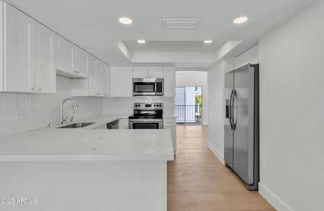 220 N 22ND Place, Mesa, AZ 85213