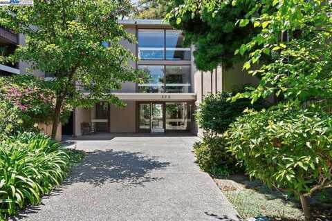 323 Monte Vista Ave, Oakland, CA 94611