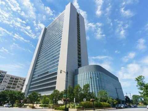 500 W. Superior Street, Chicago, IL 60654