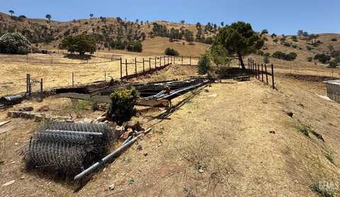 747 Redhill Road, Bodfish, CA 93205