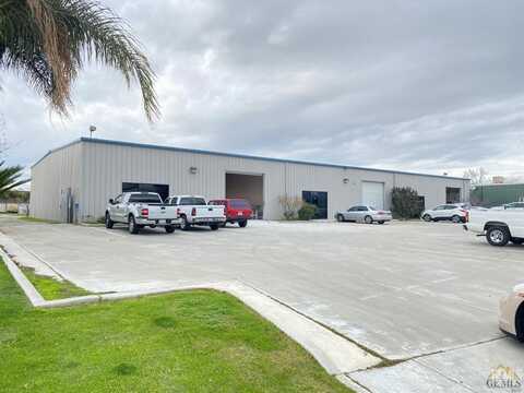 640 Rooster Drive, Bakersfield, CA 93307