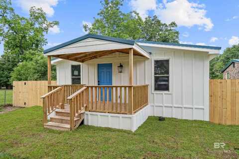 1096 S Pine Street, Loxley, AL 36551