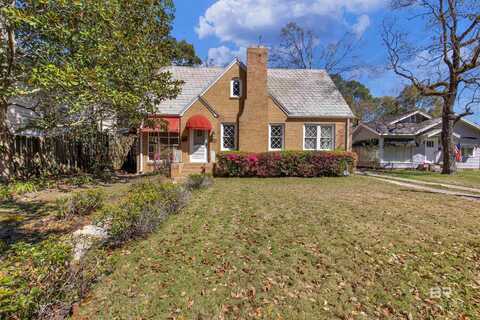 1706 Hunter Avenue, Mobile, AL 36604