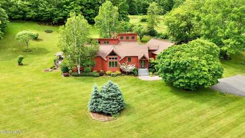 611 North State Rd, Cheshire, MA 01225