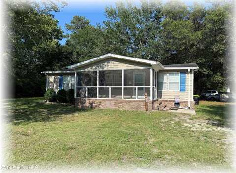 2492 Elkin Street SW, Supply, NC 28462