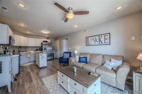 194 Sac Road, Sunrise Beach, MO 65079