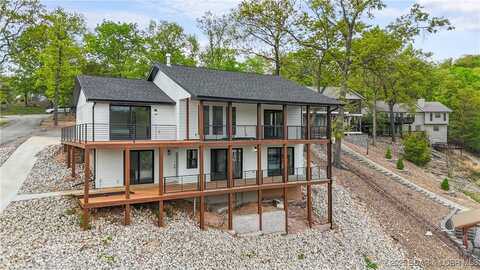 4452 Hamrock Lane, Osage Beach, MO 65065