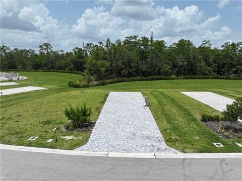 5646 Laguna Caribe, FORT MYERS, FL 33905