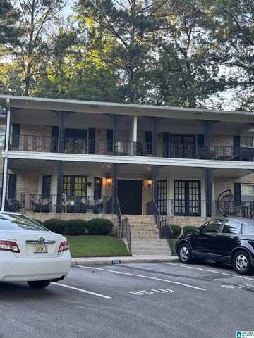851 VESTAVIA VILLA COURT, VESTAVIA HILLS, AL 35226