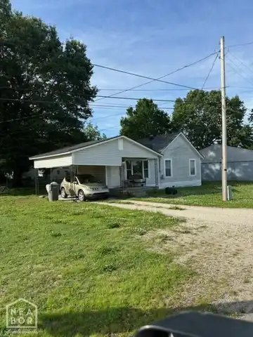 105 School Street, Bay, AR 72411