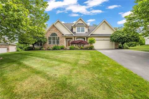 67 Newstone Road, Henrietta, NY 14534