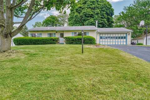 16 Pauline Circle, Henrietta, NY 14623
