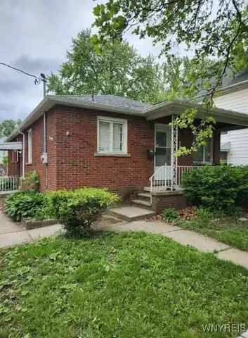 2261 Cleveland Avenue, Niagara Falls, NY 14305